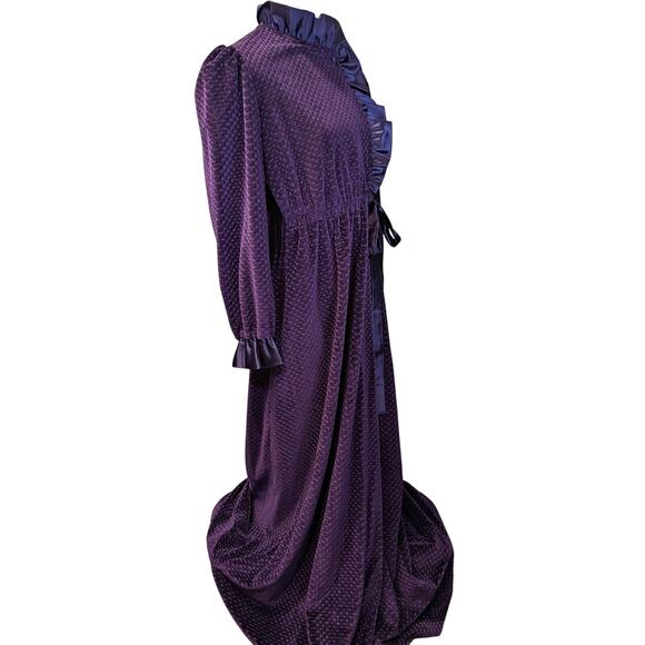 Vintage R. Michael Alan Long Velour Robe Ruffle Wm Small Plum Purple Holiday - Picture 3 of 14